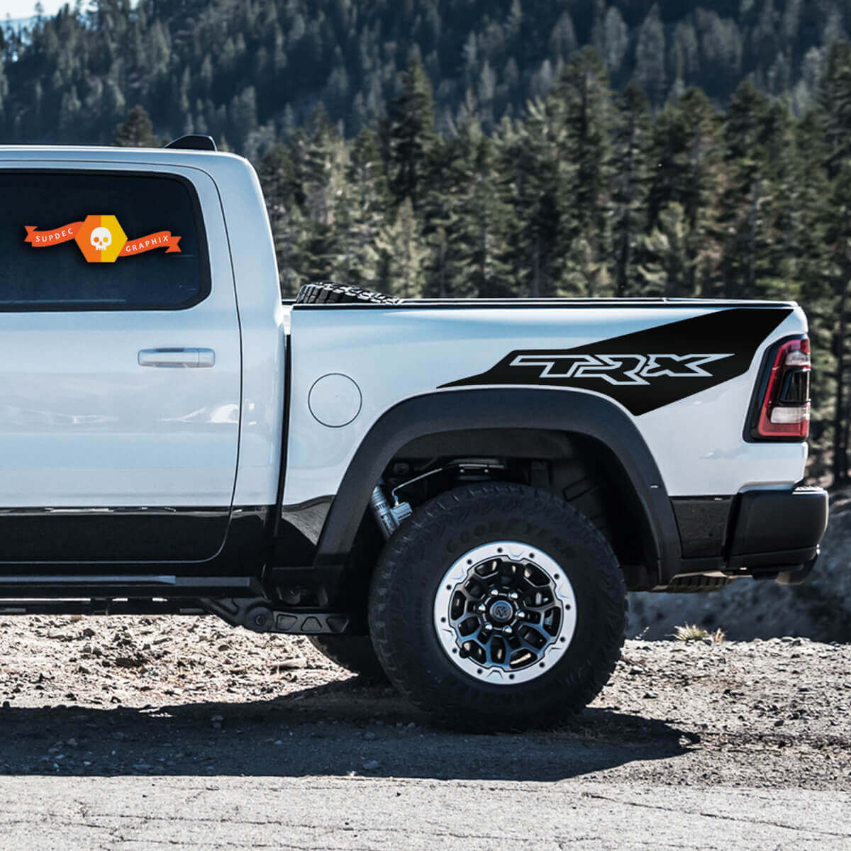 Adhesivos Vinílicos Laterales Traseros Estilo TRX para Dodge Ram Rebel TRX