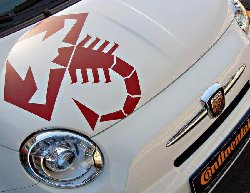 Juego de calcomanías de vinilo con diseño de escorpión para Fiat 500 Abarth