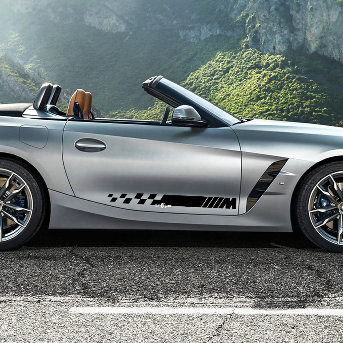 Pegatina de vinilo con rayas a cuadros para puerta lateral con logotipo M BMW Z4
