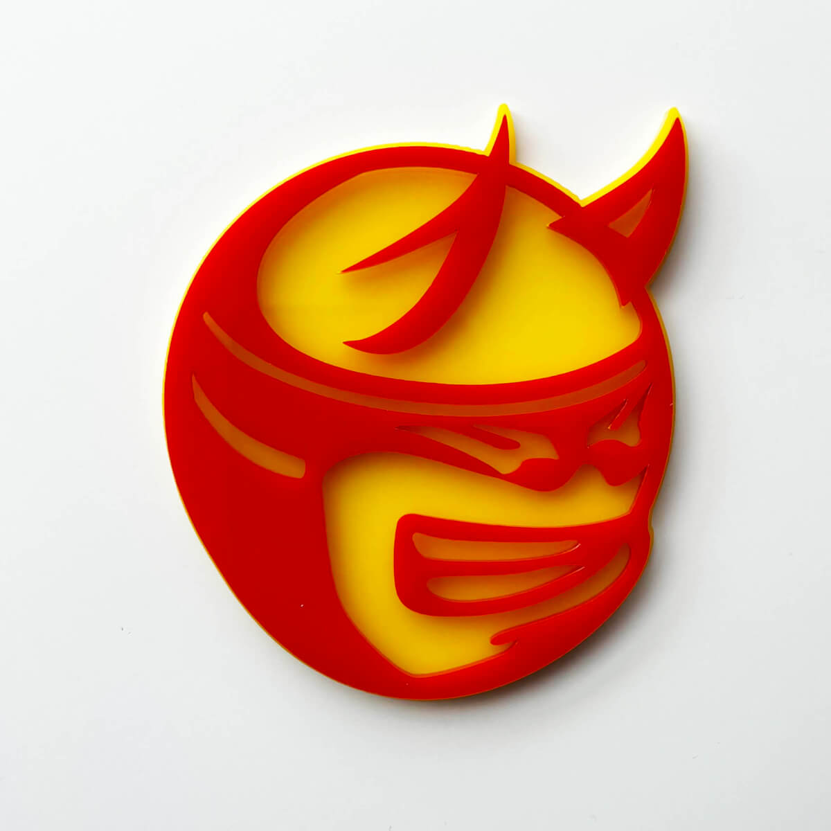 Insignia 3D personalizada Drag Bee Demon Dodge Charger Challenger logo Fender Badges Emblema rojo y amarillo
