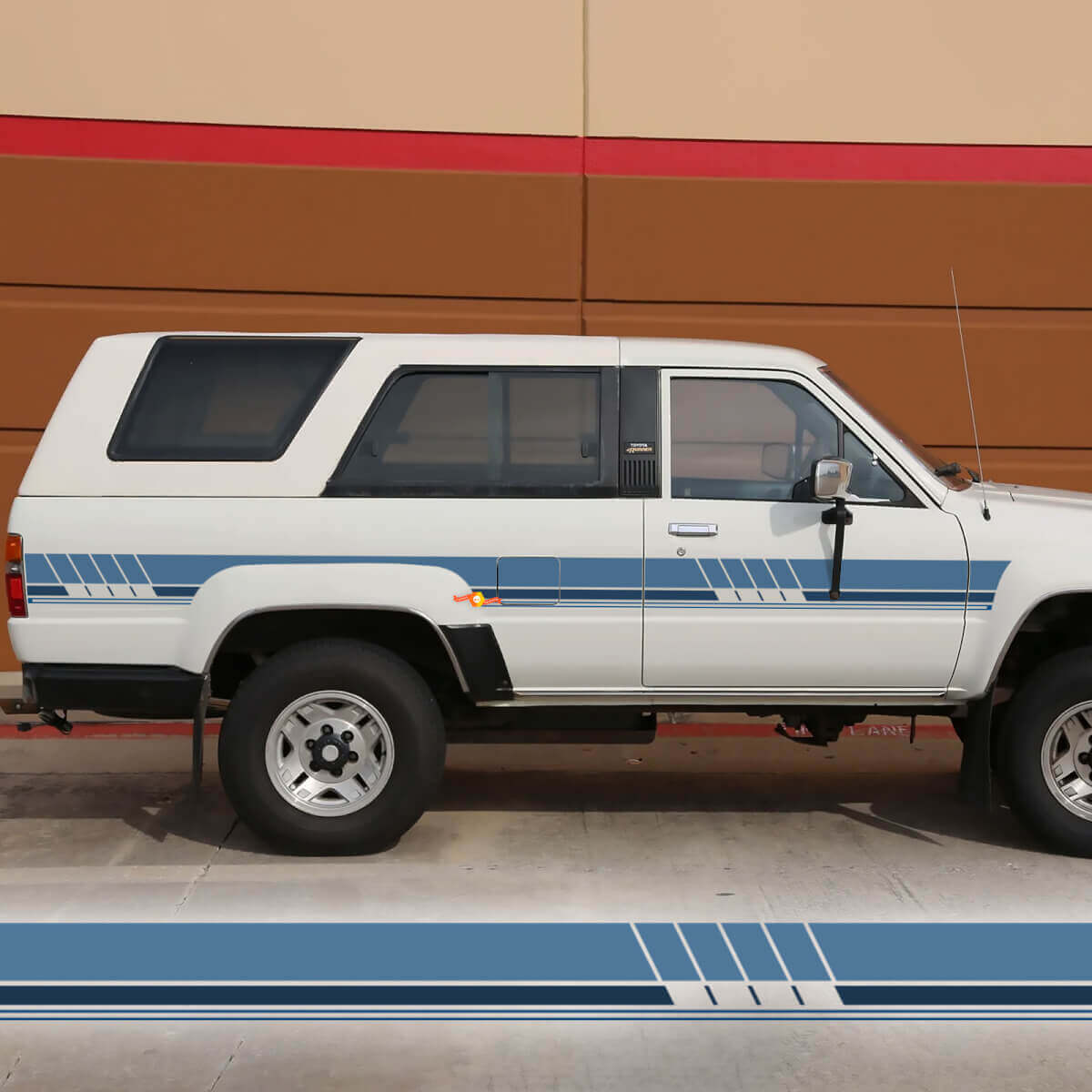 Calcomanías de vinilo con rayas laterales clásicas de la vieja escuela Toyota 4Runner SR5 wagon
