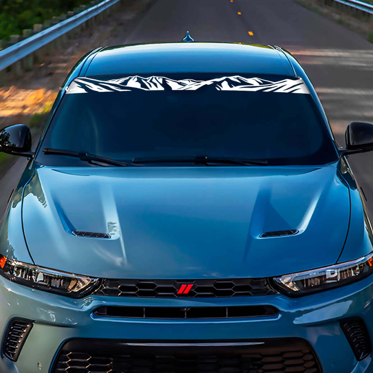 Pegatina de calcomanía de banner de montañas del parabrisas - Gráficos de vinilo personalizados para esquivar Hornet
