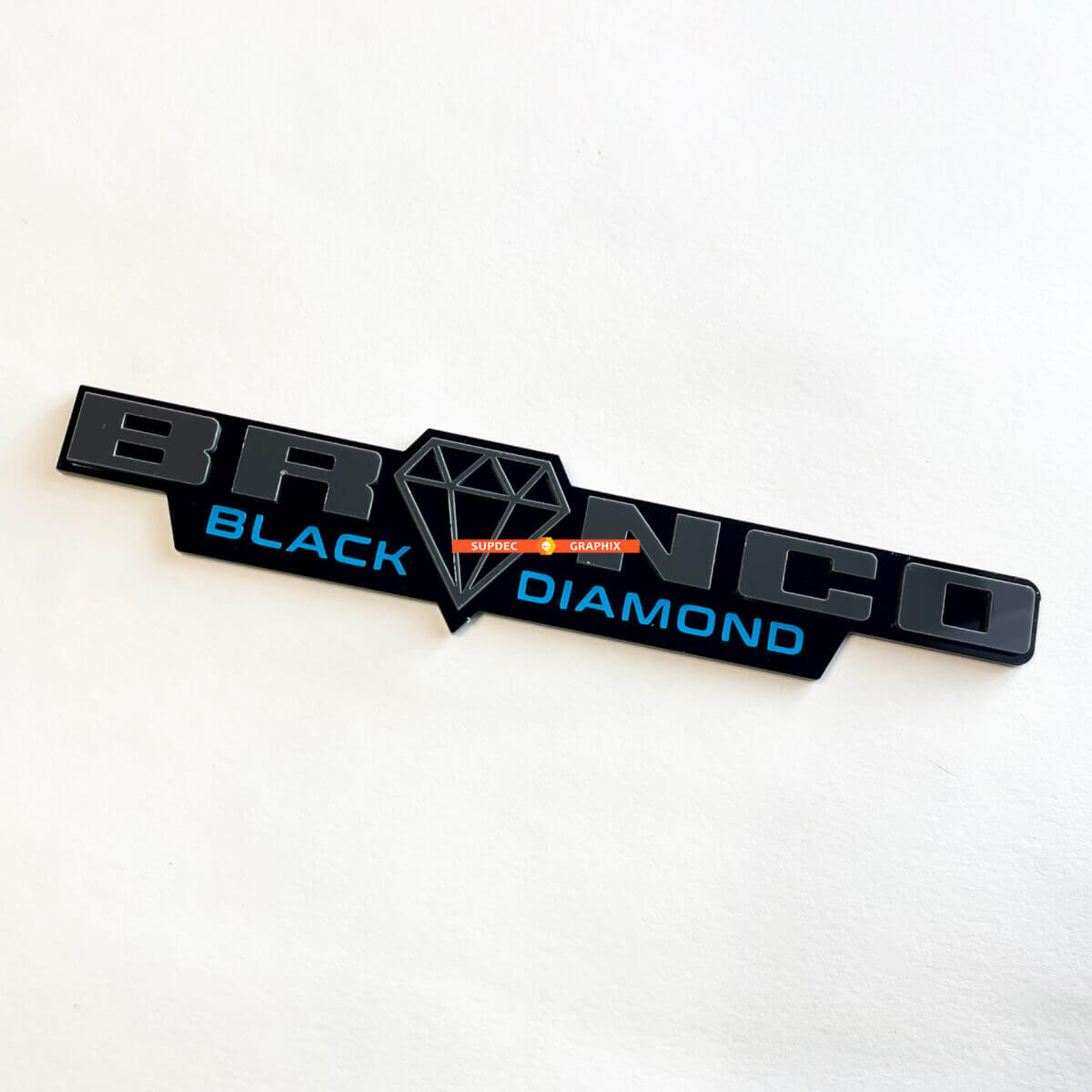Emblema de Guardabarros 3D Black Diamond Horse para Muscle Cars