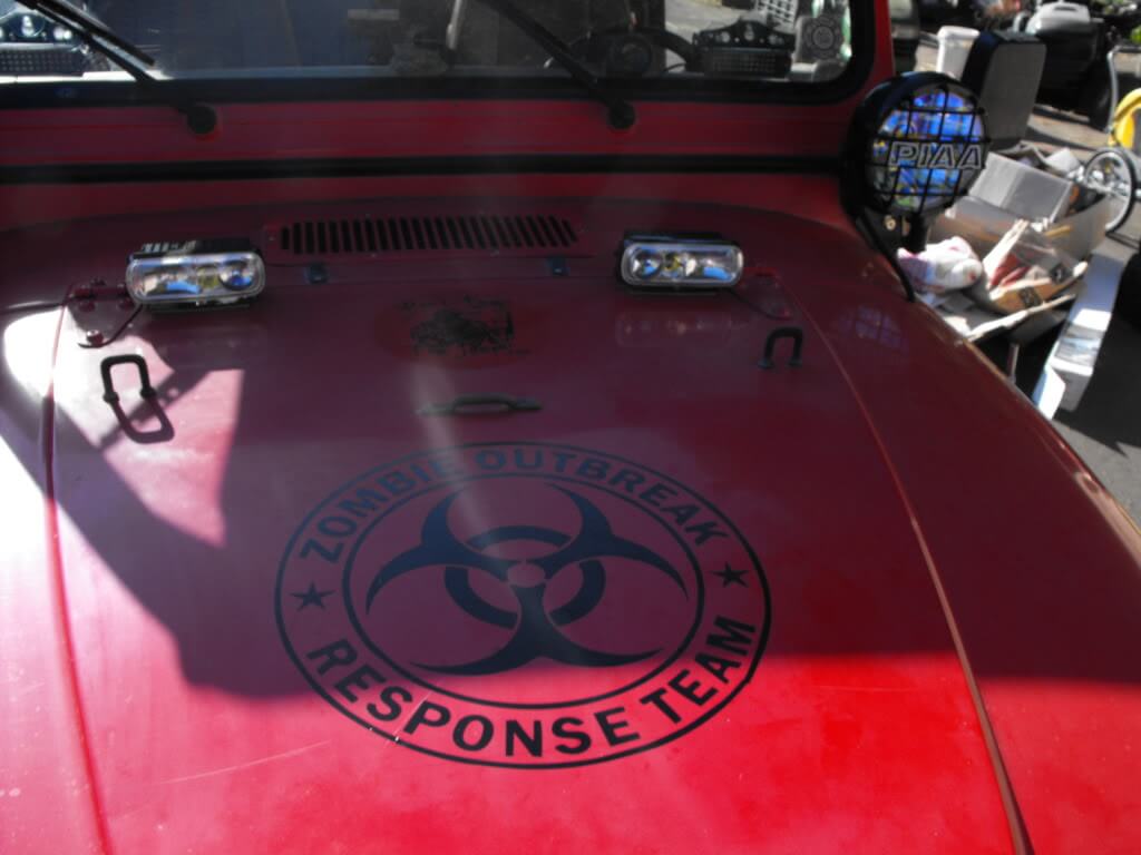 Pegatina vinilo para capó con logo estilo Zombie Biohazard para Jeep Wrangler
