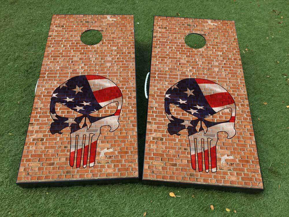 Juego de Vinilo para Tablero de Cornhole con Calavera y Bandera de EE. UU. al Estilo Punisher Brick Wall