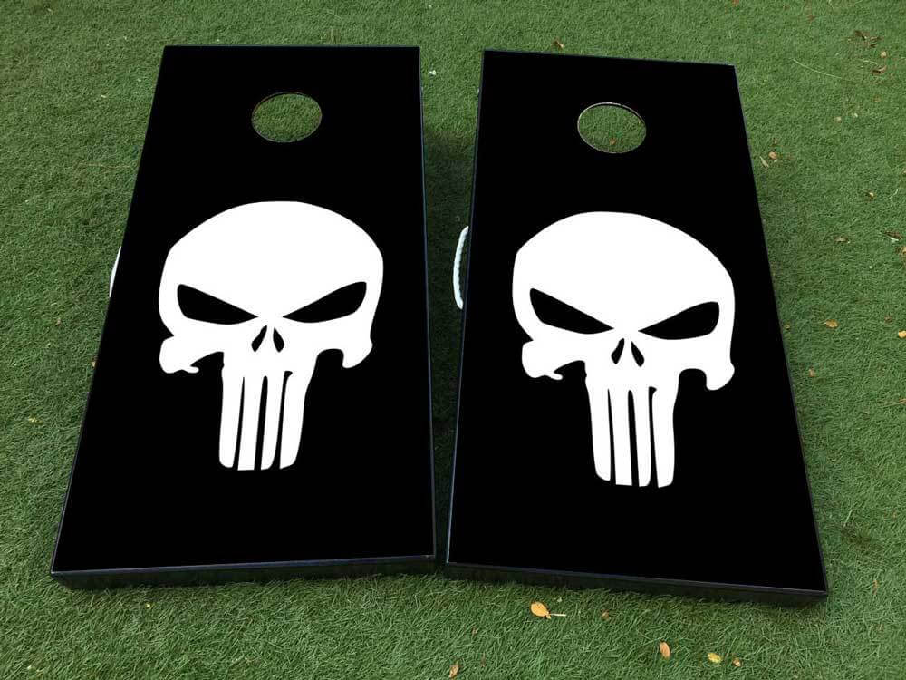 Juego de calcomanías de vinilo para tablero de cornhole con calavera en estilo Punisher en blanco y negro