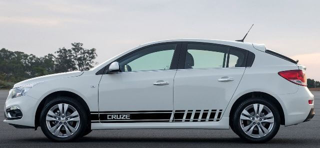 Calcomanía de vinilo lateral con franjas de carreras y letras para Chevrolet Cruze