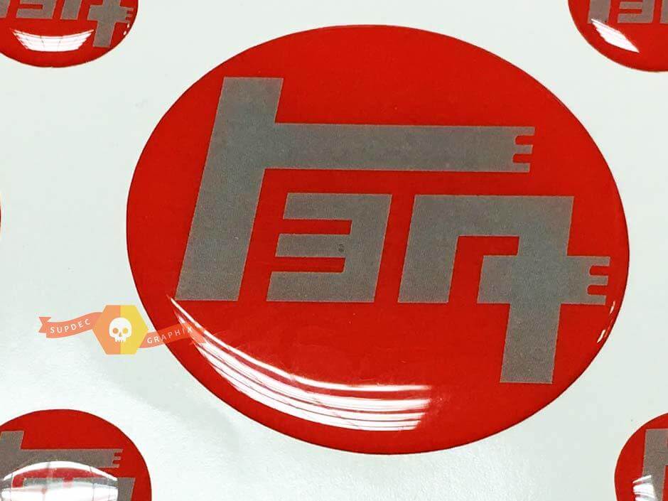 TEQ rojo con gris Toyota cúpula insignia emblema resina cúpula calcomanía pegatina para 4Runner FJ Cruiser