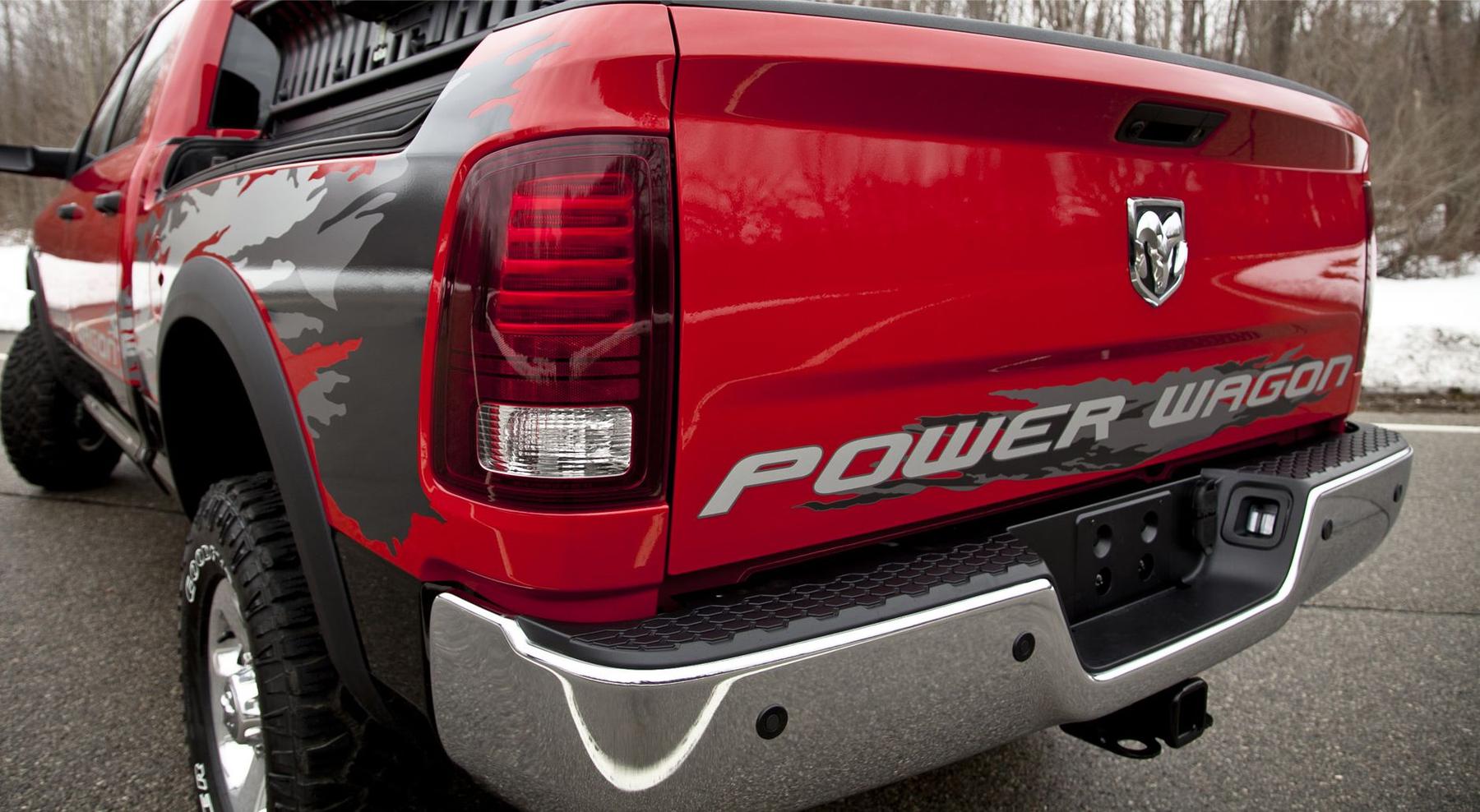 KIT de calcomanía Dodge Ram Power Wagon Hemi 2013 - 2020 para el lado del conductor y del pasajero del portón trasero
