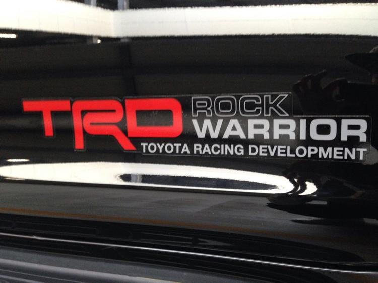 par TRD Rock Warrior TOYOTA racing desarrollo lado vinilo calcomanía