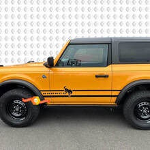 2 Bronco Logo Horse Stallion Side Stripe 2 Puertas Calcomanías Etiquetas engomadas de las montañas para Ford Bronco 2021 2