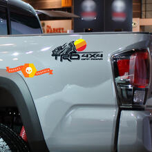 Pegatinas de vinilo laterales vintage con logotipo topográfico TRD 2 para Toyota Tacoma 2