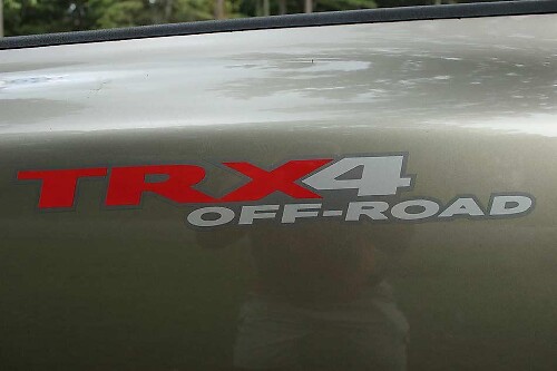Calcomanía Vinilo Lateral TRX4 Off-Road para Dodge Dakota