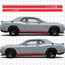 Vinilos con franjas estilo del 50º aniversario para paneles laterales de Dodge Challenger_2