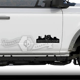 Par de puertas Ford Bronco Monument Valley Badlands Side Bronco Logo vinilo calcomanía gráficos
