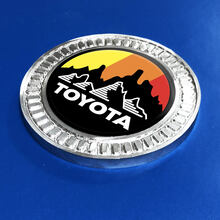Insignia 3D Toyota Montañas Retro Metal Aluminio Emblema
 2