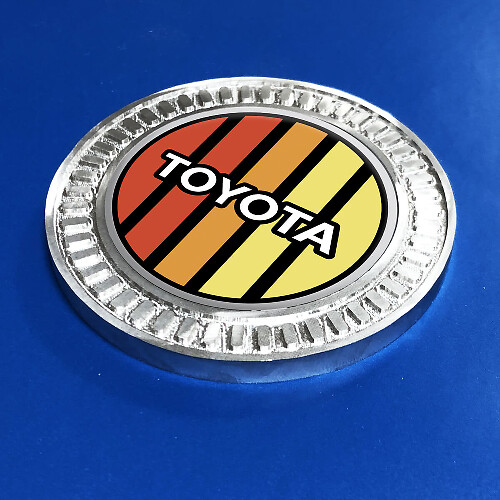 Insignia 3D Toyota Vintage TRD Retro Heritage Racing Stripes Metal Aluminio Emblema
