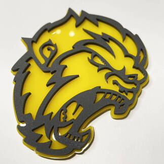 Insignia 3D de Angry Yeti Sasquatch Bigfoot, emblema de insignias de guardabarros gris vs amarillo
