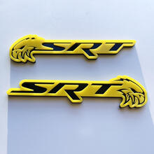 Insignia SRT Trackhawk 3D, emblema de insignias de guardabarros amarillo brillante vs negro brillante
 4