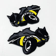 BatBee Scatpack Drag Bee Insignia 3D Insignias de guardabarros Emblema
 5