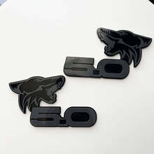 Insignia de guardabarros Coyote 5.0 Wolf 3D_4