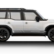 Kit de calcomanías de vinilo con rayas gráficas laterales de carreras para Toyota Land Cruiser Prado 2024.
_2