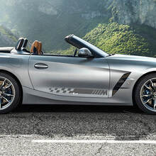 Pegatina de vinilo con rayas a cuadros para puerta lateral con logotipo M BMW Z4
 3