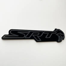 Insignia SRT 3D Emblema de insignias de guardabarros negro vs gris
 2