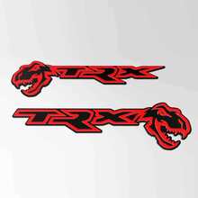 TRX 3D Insignia negra vs emblema de insignia de guardabarros rojos
 3