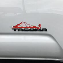 Toyota Tacoma Mountain Yeti Sasquatch Bigfoot calcomanía adhesiva sobre insignia
 2