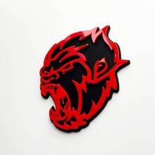 Emblema de insignias de guardabarros 3D Angry Yeti Sasquatch Bigfoot negro vs rojo
 2