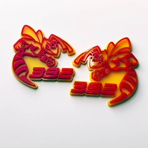 Insignia 3D Hornet Bee 392 Emblema de insignias de guardabarros amarillo vs rojo
