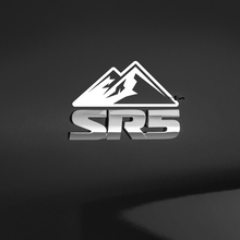 Etiqueta adhesiva de montañas sobre la insignia Toyota SR5 3 estilos
 4