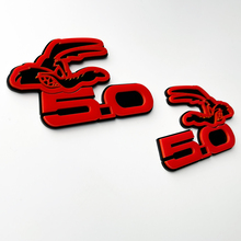 COYOTE 5.0 Insignias de guardabarros Emblema Insignia 3D Negro vs Rojo
 2