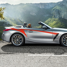 Etiqueta engomada del vinilo de las rayas de los acentos de las puertas laterales BMW Z4
 5