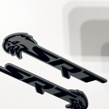 Insignia SRT Trackhawk 3D Emblema de insignias de guardabarros negro vs gris 2
 2