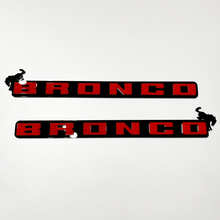 Bronco Fender Insignias de parrilla delantera Emblema de portón trasero Insignia 3D Negro vs Rojo
 2
