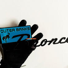 Emblema 3D para aleta Outer Banks para Musclecar Horse_3