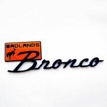 Bronco Badlands Fender Insignias Tailgate Emblem 3d Insignia negra vs azul 1
 4