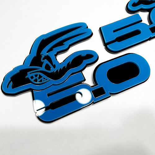 Coyote 5.0 Fender Insignias Emblema 3D Insignia Negra vs Azul
 1
