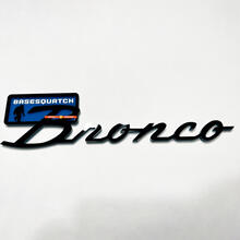 Bronco Sasquatch Fender Insignias Tailgate Emblem 3d Insignia negra vs azul
 2