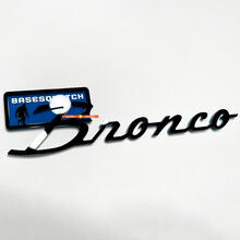 Bronco Sasquatch Fender Insignias Tailgate Emblem 3d Insignia negra vs azul
 3