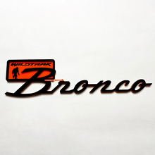 Bronco Wildtrak Fender Insignias Tailgate Emblem 3d Insignia negra vs naranja
 2