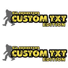 Calcomanías personalizadas de texto y logotipo para capós de edición Gladiator para capós de Jeep Gladiator.
 3