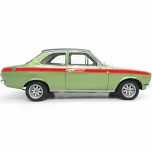 Conjunto completo de rayas Vintage para los costados, capó y parte trasera para Ford Escort 1970 México.
 6