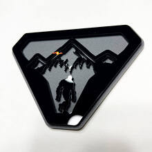 Montañas Sasquatch Bigfoot Yeti Insignias de guardabarros Emblema de portón trasero Insignia 3D 2
 10