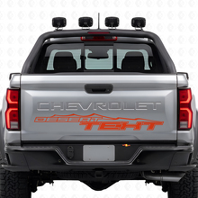 Vinilo adhesivo personalizado estilo desierto para portón trasero Chevrolet Colorado ZR2_4