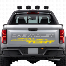 Vinilo adhesivo personalizado estilo desierto para portón trasero Chevrolet Colorado ZR2_5