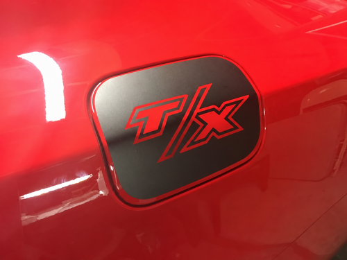 Calcomanía adhesiva de vinilo superpuesta para puerta de gasolina personalizada T/X para aleta trasera Dodge Charger 2011-2017