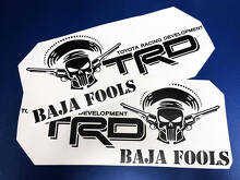 Calcomanías Laterales de Cama Calavera Castigadora Estilo Baja TRD para Camionetas Toyota_2